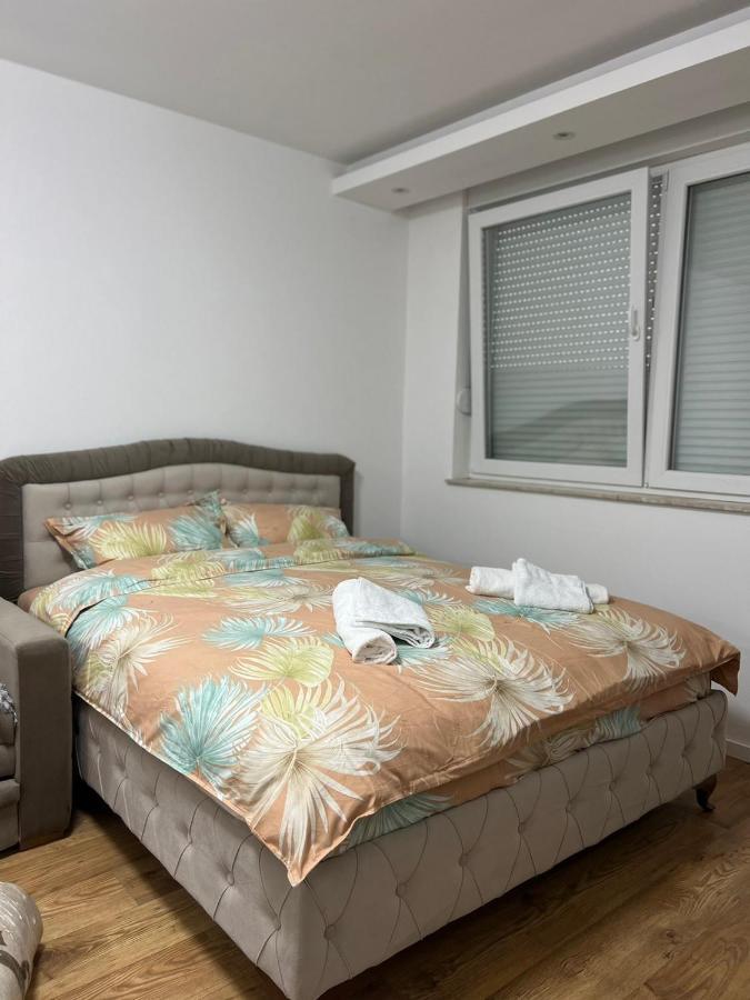 Apartmani Imperial Novi Pazar Kültér fotó