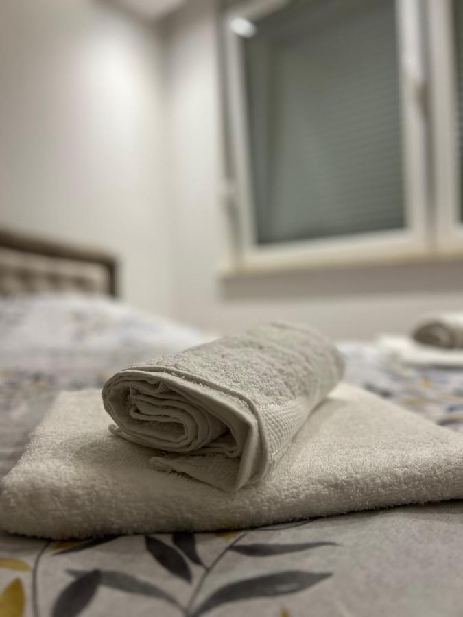Apartmani Imperial Novi Pazar Kültér fotó